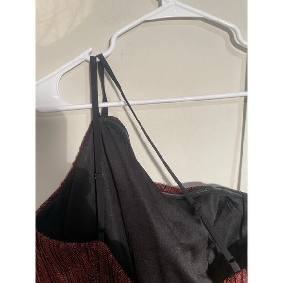 NWT Lulu’s Get To The Groove Shiny Red Pleated One Shoulder Maxi Dress - Picture 11 of 13